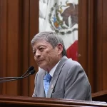 Dijo que el ISSEA cuenta con una medicina de tercer nivel, misma con la que no cuenta el IMSS, por lo que le estarán brindando apoyo en bioterapia, cardiología y el manejo renal