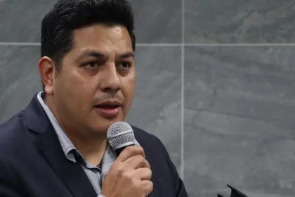 “Tenemos un gobierno de coalición y hoy se gobierna en ese sentido. Sin duda esto nos llevará en el futuro a continuar con los diálogos”.