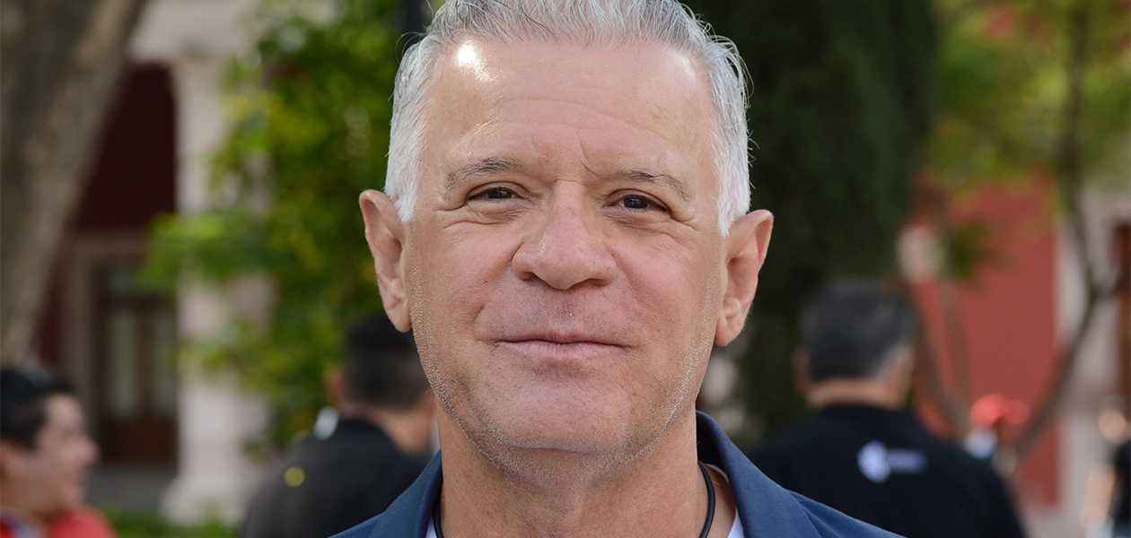 Anunció que ya se tiene un 60% de avance en las negociaciones con artistas internacionales