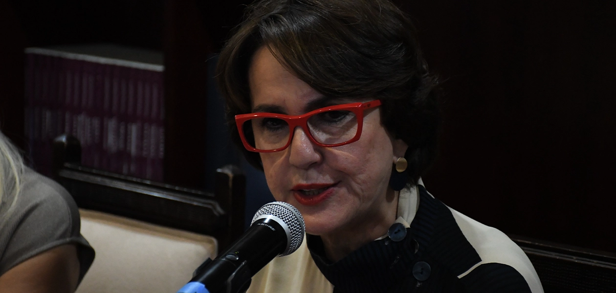 Señaló que en materia de seguridad, Claudia Sheinbaum está realizando una política muy distinta a la de sus antecesor, “que tenía en un centro el lema: abrazos, no balazos”