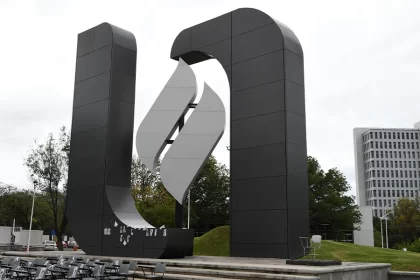 Se manejan dos aspirantes: Yesenia Pinzón y Rodríguez Shaadi, pero todo apunta a que la Junta le dará el apoyo a la actual rectora, aunque Rodríguez Shaadi asegura que él será el electo.