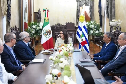 Estudian proyectos conjuntos con el modelo agropecuario del Estado