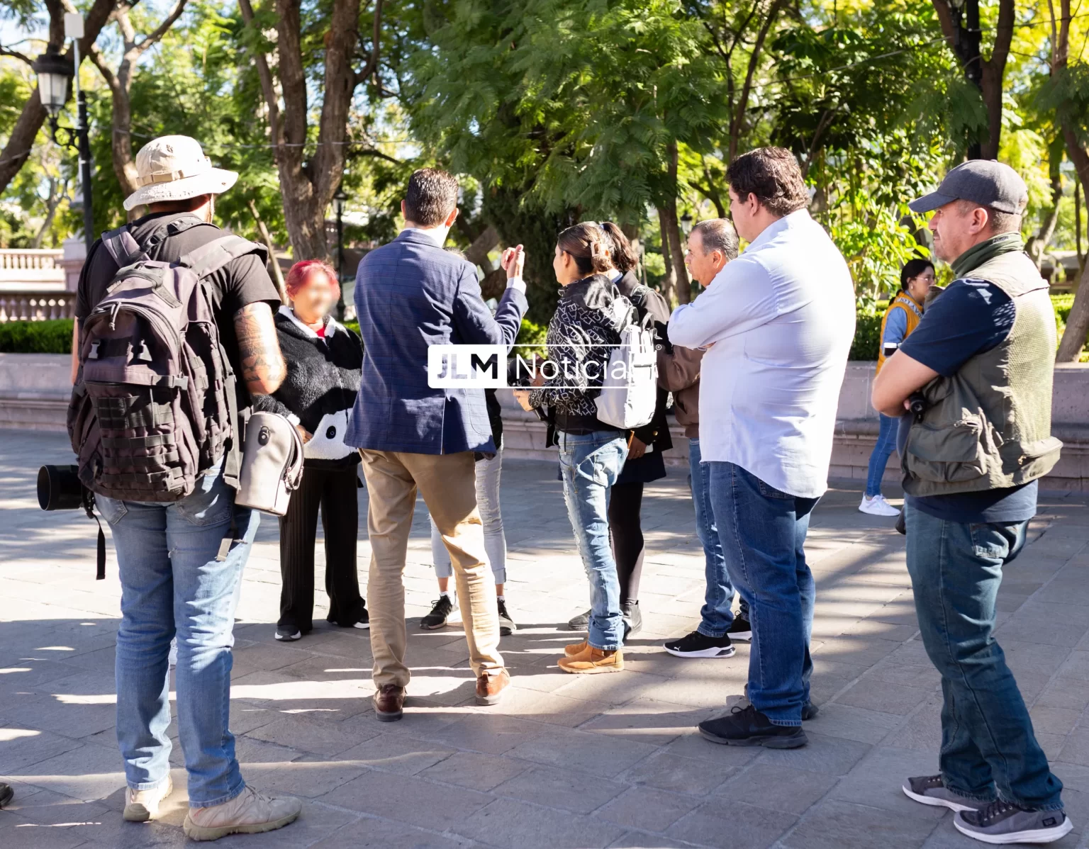 Familiares de personas presas se manifestan afuera de Palacio Nacional/Fotografía de JLMNoticias por Valeria Linares.