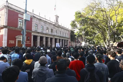 Encabeza Leo sorteo del Servicio Nacional Militar