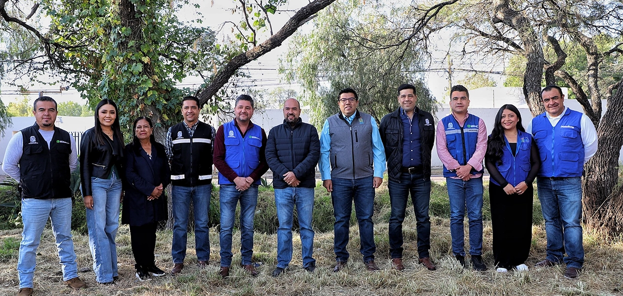 Durante esta jornada, se rehabilitaron 4.5 kilómetros de áreas verdes ubicadas en los sectores este, sur y norte del Arroyo Molino, donde se realizaron acciones de limpieza, poda, desmalezado, así como atención a terrenos baldíos y accesos a condominios.