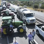 Productores vuelven a salir a las calles y realizan bloqueos parciales
