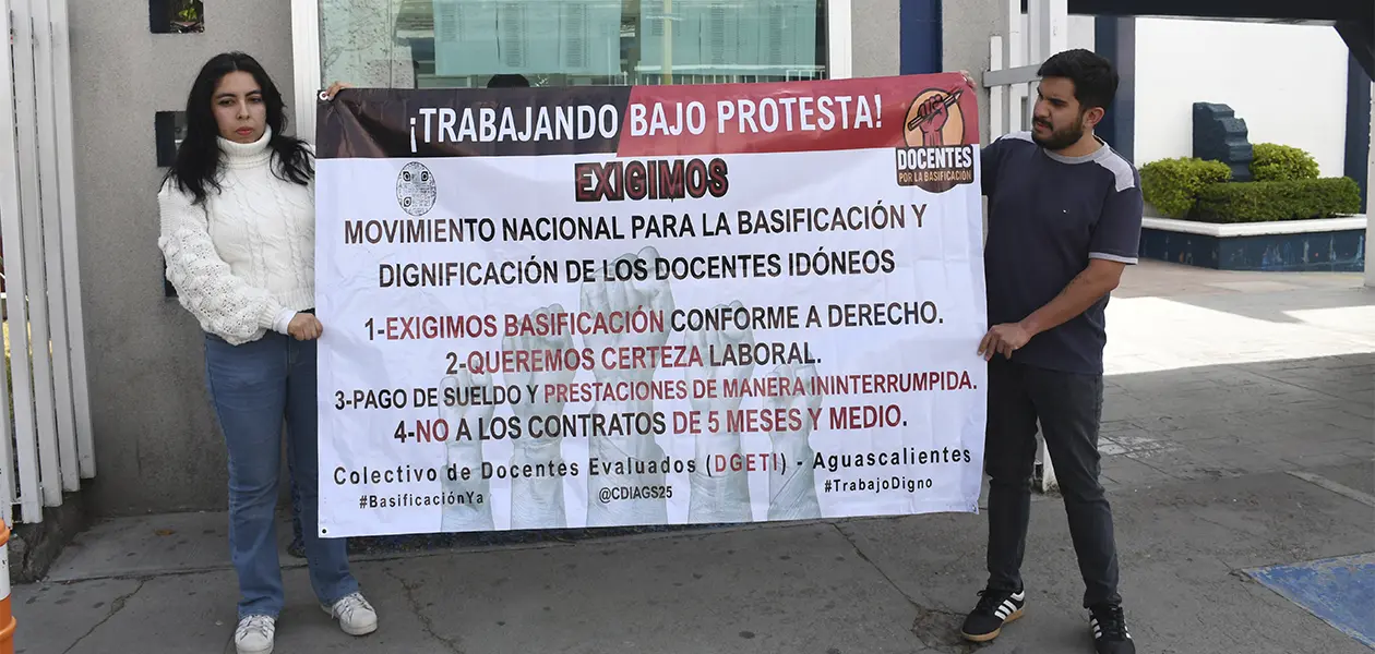 Maestros sólo buscan una seguridad laboral ante el próximo término de sus contratos este mes