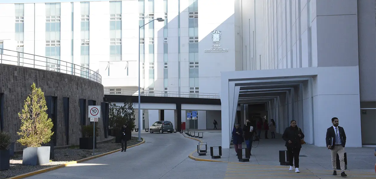 Familiares de pacientes son obligados a comprar medicamentos