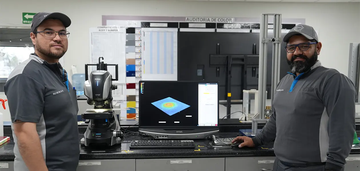 Las pruebas aseguran dureza, flexibilidad, apariencia, adherencia, brillo, durabilidad y resistencia en la pintura del automóvil.