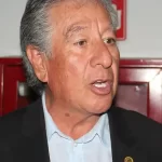 Éric Monroy manifestó que se debió optar por el perfil profesional y no por la amistad, y agregó que ya no es sorpresa que después de un nombramiento se renuncie a la militancia del partido en el poder.