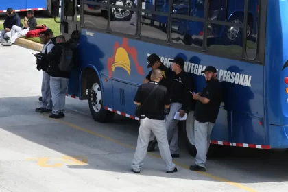 Aumento del 13% se volverá polvo con la inflación y el alza a la canasta básica