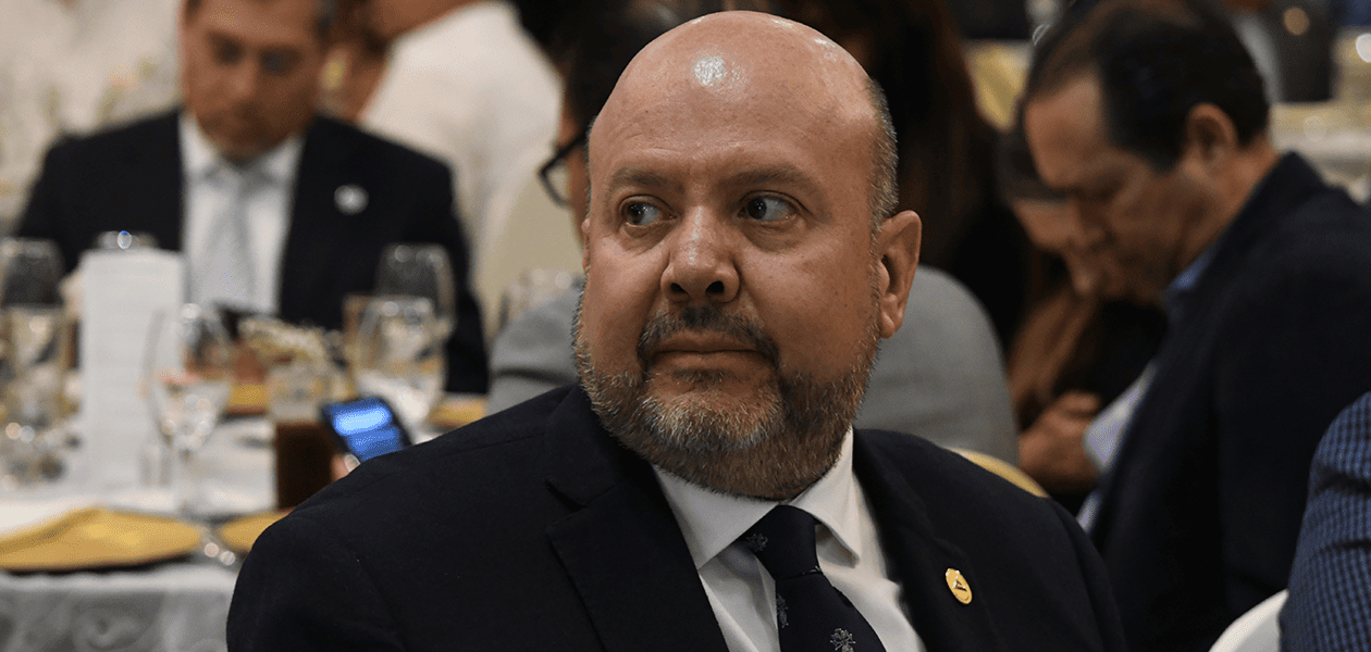 Caen ventas navideñas en 2025 comerciantes céntricos denuncian la competencia desleal de los ambulantes