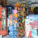 Comercios pequeños resienten escalada de precios