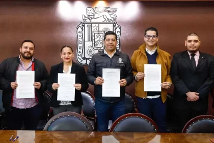 Consolida Leo colaboración con el IMSS