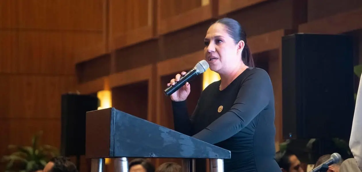 La Sección 1 del SNTE no se somete ante nadie Adriana