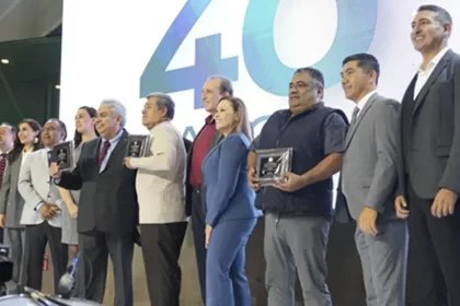 Nissan reconoce cerca de mil colaboradores por su trayectoria y dedicación.