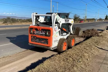 Realizan operativo de limpia sobre avenida Constitución