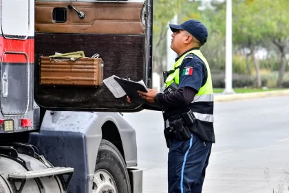 Refuerzan operativos de vigilancia de tránsito de transporte pesado