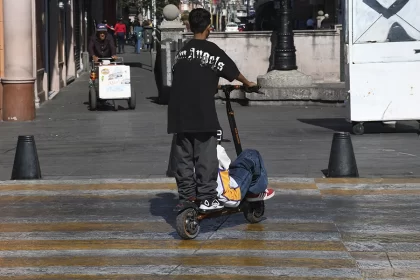 Scooters siguen sin reglamentar