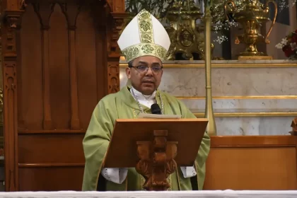 Candidatos no deben pactar con delincuencia: Monseñor