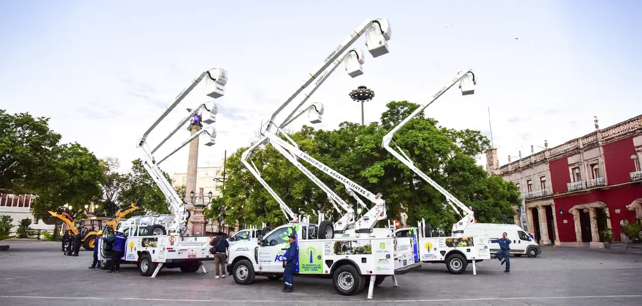 Cumple Leo con mas equipo para servicios publicos 4
