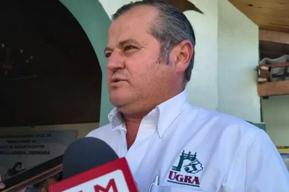 Leche de productores locales ahora se distribuirá en escuelas