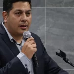 Luévano acerca de adelantados: solamente son manifestaciones