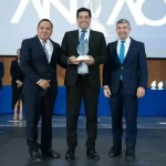 Otorga ANAC galardón a Leo