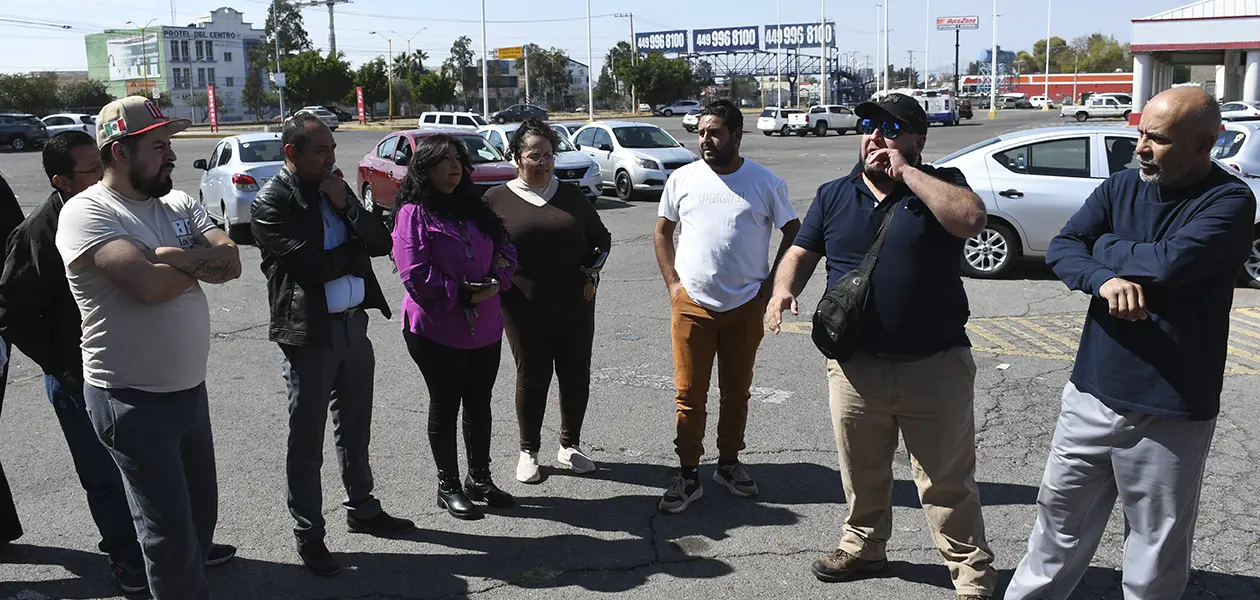 Protestan conductores de plataformas en Aguascalientes