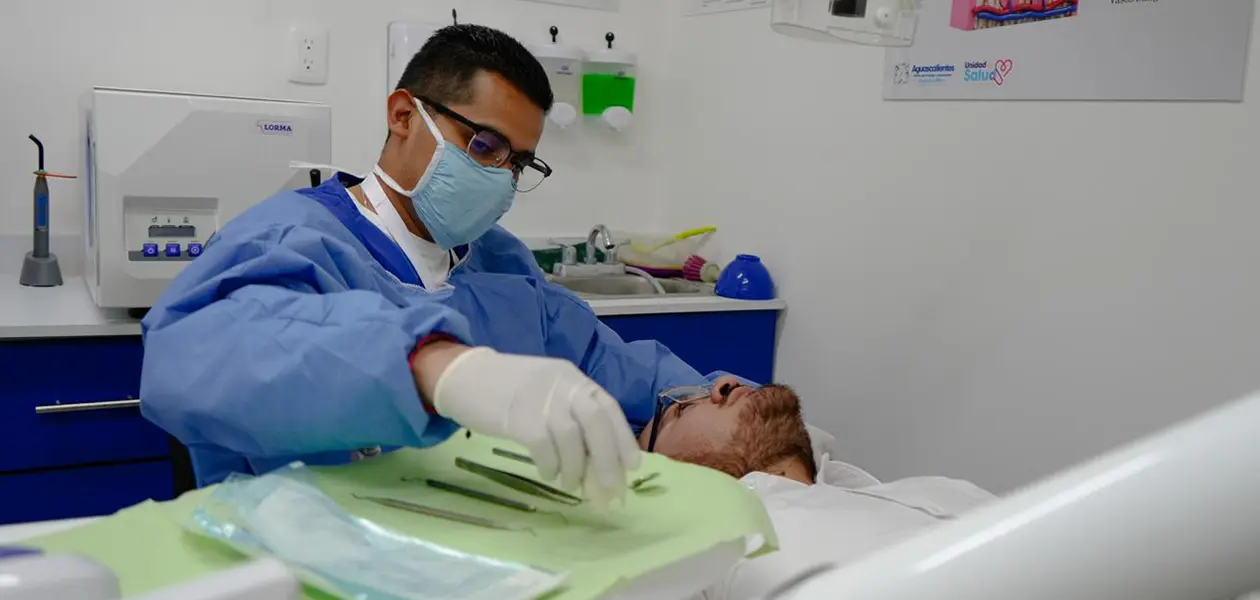 Seguro Popular Aguascalientes garantiza el servicio bucodental