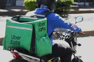 Tere Jiménez veta impuesto de 2% a las plataformas de entrea de alimentos