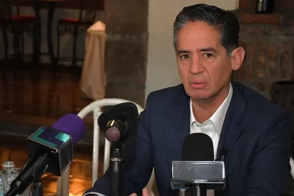 Transportistas van protegidos hasta los dientes