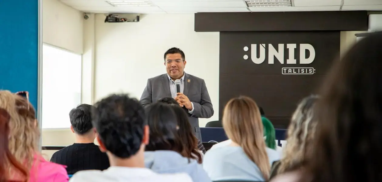 Conferencia enriquecedora del alcalde de Jesus Maria Cesar Medina 2