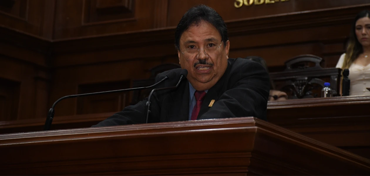 Convirtieron el Congreso del Estado en un ring