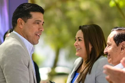 Descarta Leo Montañez solicitar licencia a su cargo