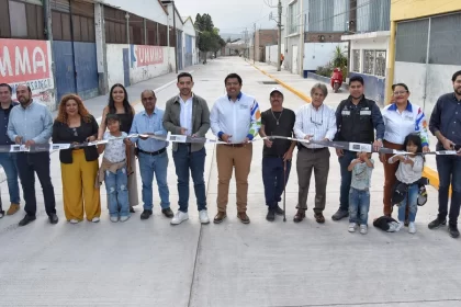 El alcalde de JM entregó la rehabilitación integral de la calle Juan Diego