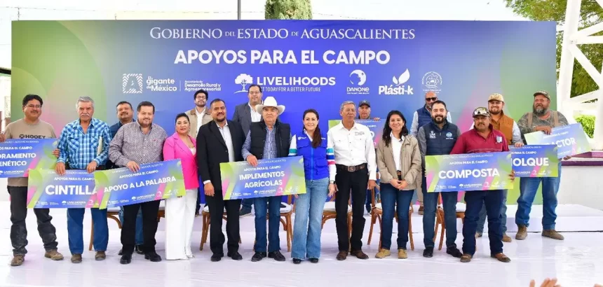 Entrega Gobernadora apoyos a productores agropecuarios 4