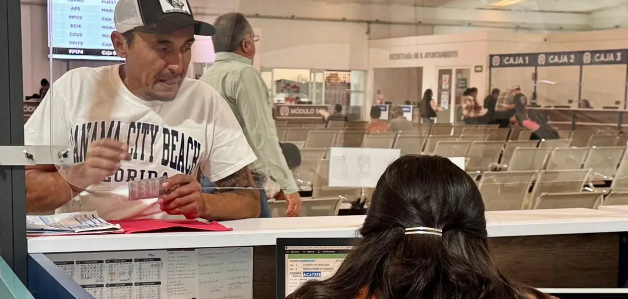 Invita Leo Montañez a aprovechar últimos días de descuento en el predial 3