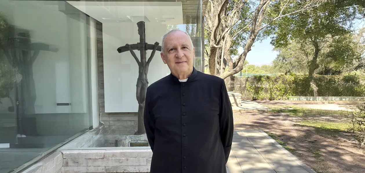 La Semana Santa no es para vacacionar, Padre Cervantes