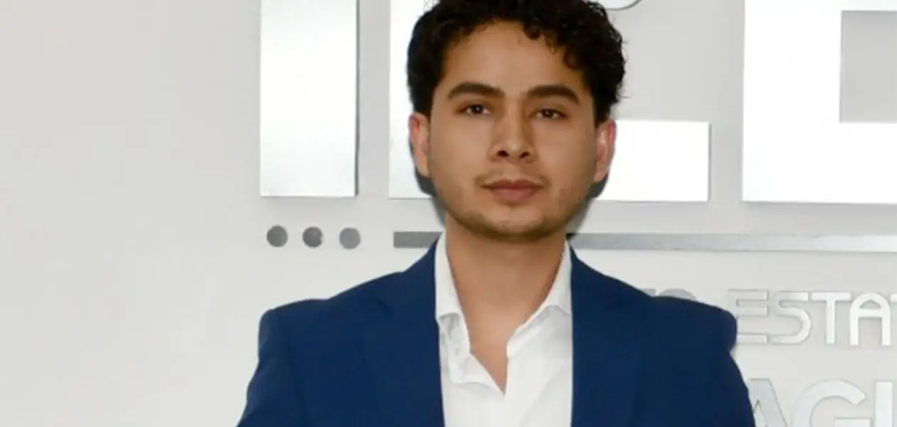 Le dan premio de consolación a exjuez que vinculó a proceso a víctima de fraude