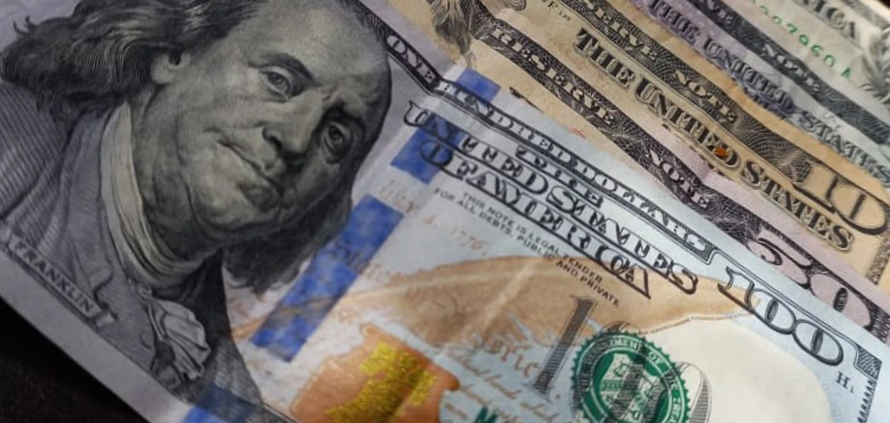 Paisanos enviaron más de 900 mdd en remesas en 2025