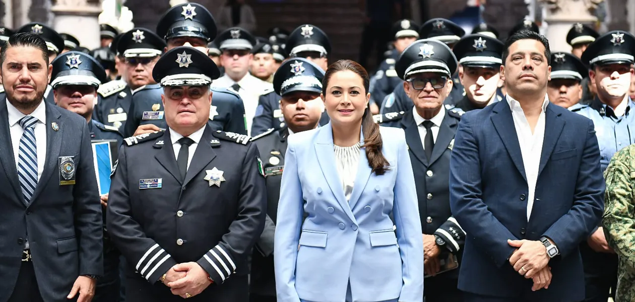 Reconoce Tere a agentes policiacos de Aguascalientes por su desempeño destacado