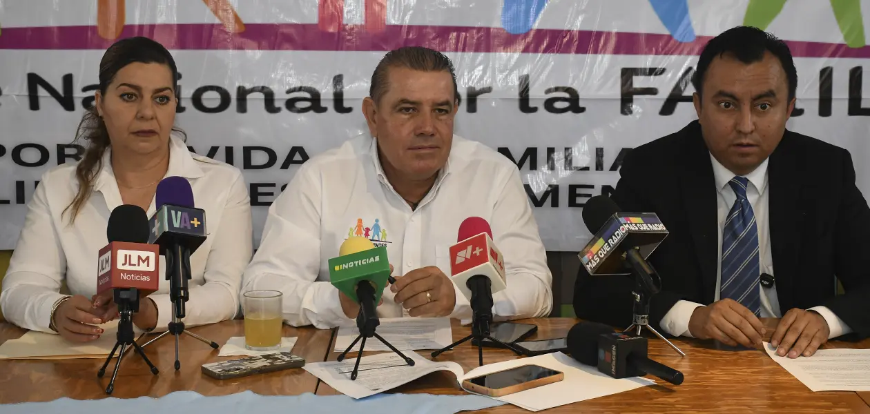 Se opone FNF a la imposición del uniforme neutro en Aguascalientes