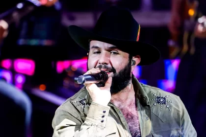 Carín León prendió el Palenque de la Feria Nacional de San Marcos 2026. Foto: JLMNoticias / Especial.