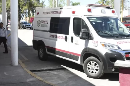 Cesan paro choferes de ambulancias del ISSSTE