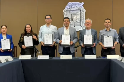 Patronato de la FNSM y Municipio de Aguascalientes formalizan convenio rumbo a 2026 1