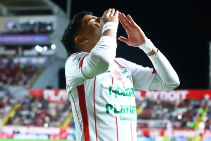 Rayados busca liguilla, derrota a Mazatlán