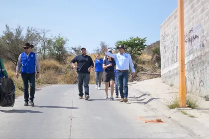 Refrenda Leo Montañez apoyo a las familias del oriente de la capital 3