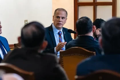 Refrenda Tere Jiménez buena relación con notarios de Aguascalientes