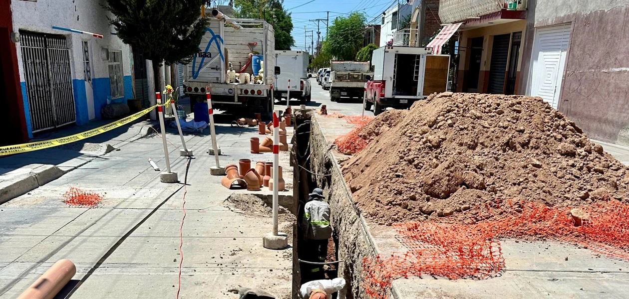 Refuerza Montanez infraestructura del drenaje sanitario